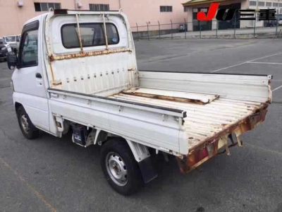 NISSAN NT100 CLIPPER