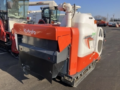 KUBOTA KUBOTA