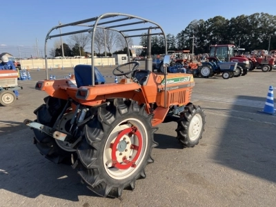 KUBOTA KUBOTA