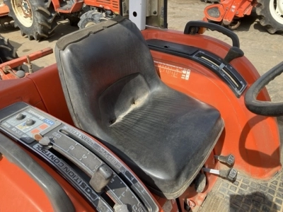 KUBOTA KUBOTA