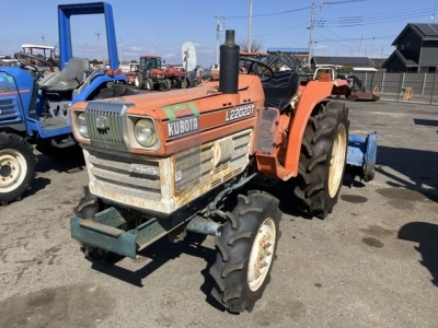 KUBOTA KUBOTA