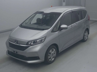 HONDA FREED + HYBRID