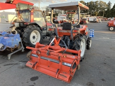 KUBOTA KUBOTA