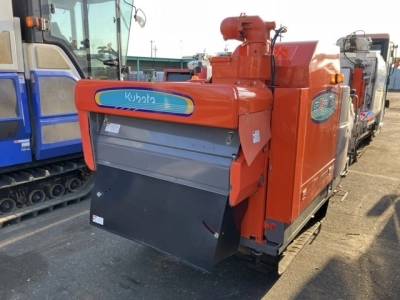 KUBOTA KUBOTA
