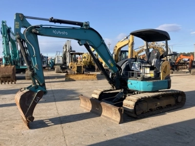 KUBOTA KUBOTA