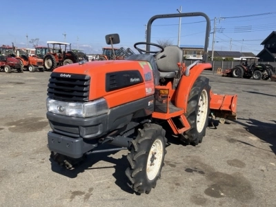 KUBOTA KUBOTA
