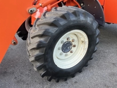 KUBOTA KUBOTA
