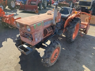 KUBOTA KUBOTA
