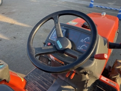 KUBOTA KUBOTA