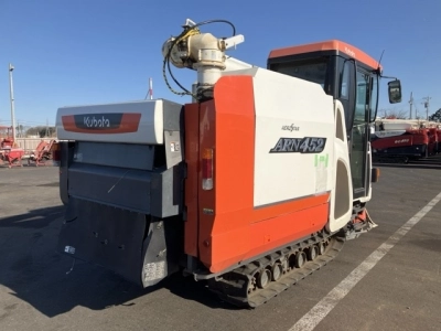 KUBOTA KUBOTA