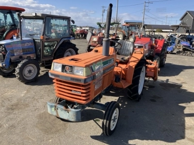 KUBOTA KUBOTA