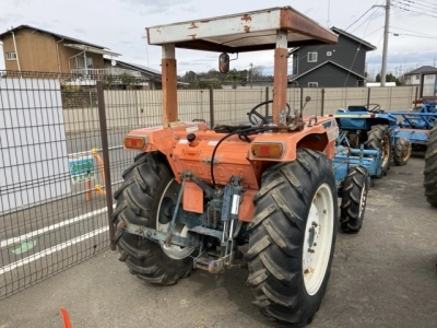 KUBOTA KUBOTA