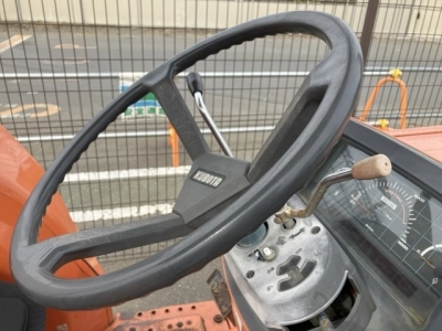 KUBOTA KUBOTA