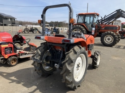 KUBOTA KUBOTA