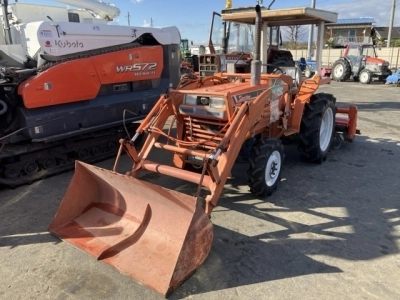 KUBOTA KUBOTA