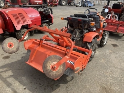 KUBOTA KUBOTA