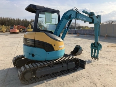 KUBOTA KUBOTA