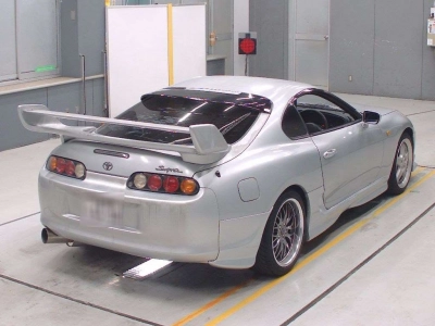 TOYOTA SUPRA