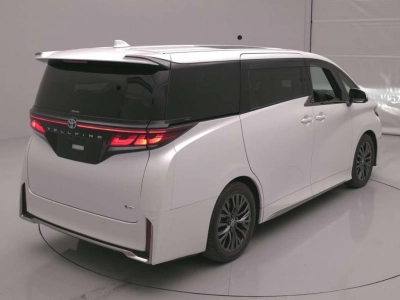 TOYOTA VELLFIRE HYBRID