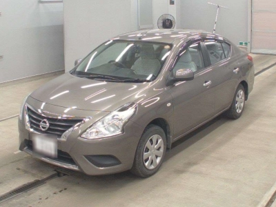 NISSAN TIIDA LATIO