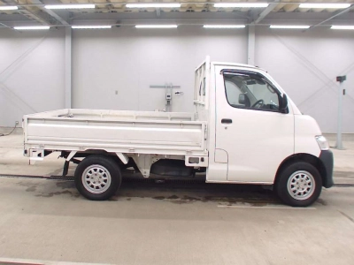 TOYOTA TOWN ACE TRUCK