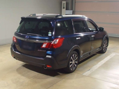 SUBARU EXIGA CROSSOVER 7