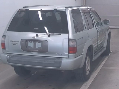 NISSAN TERRANO REGULUS