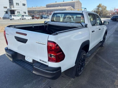 TOYOTA HILUX PICK UP