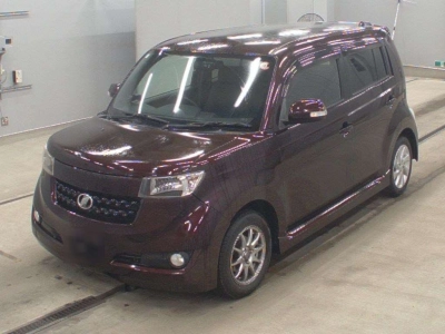 TOYOTA BB