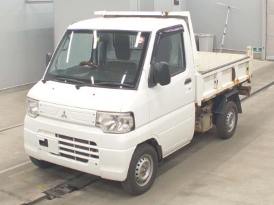 MITSUBISHI MINICAB TRUCK