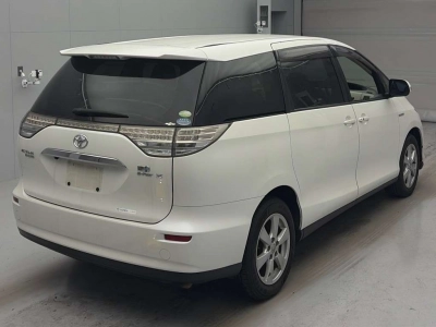 TOYOTA ESTIMA HYBRID