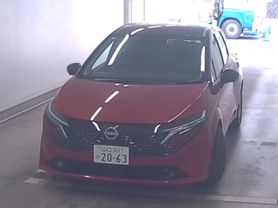NISSAN AURA