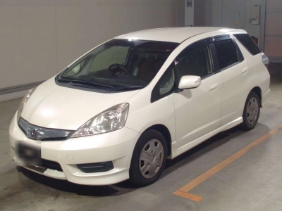 HONDA FIT SHUTTLE HYBRID