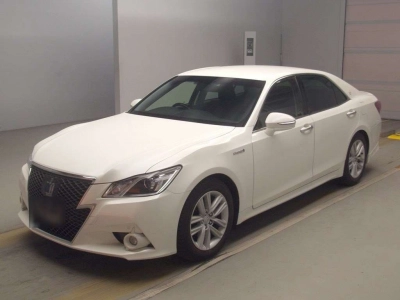 TOYOTA CROWN HYBRID