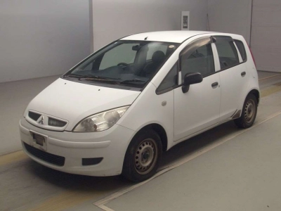 MITSUBISHI COLT