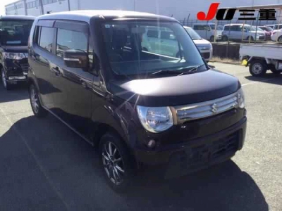 SUZUKI MRWAGON
