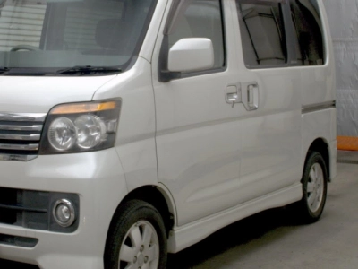 DAIHATSU ATRAI WAGON