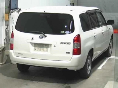 TOYOTA SUCCEED VAN
