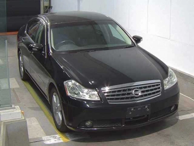 NISSAN FUGA