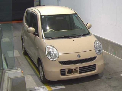 SUZUKI MRWAGON