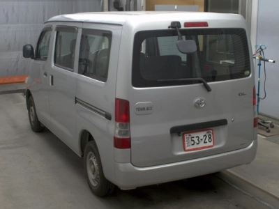 TOYOTA TOWN ACE VAN