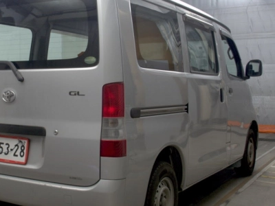 TOYOTA TOWN ACE VAN