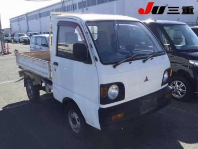 MITSUBISHI MINICAB