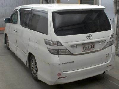 TOYOTA VELLFIRE