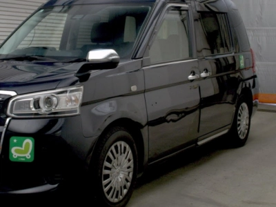 TOYOTA JPN TAXI