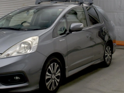 HONDA FIT SHUTTLE