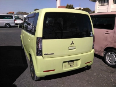 MITSUBISHI EK WAGON