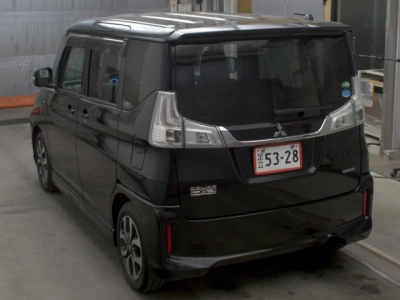 MITSUBISHI DELICA D:2