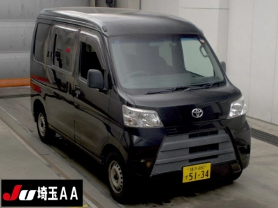 TOYOTA PIXIS VAN