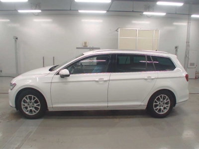 VOLKSWAGEN PASSAT VARIANT
